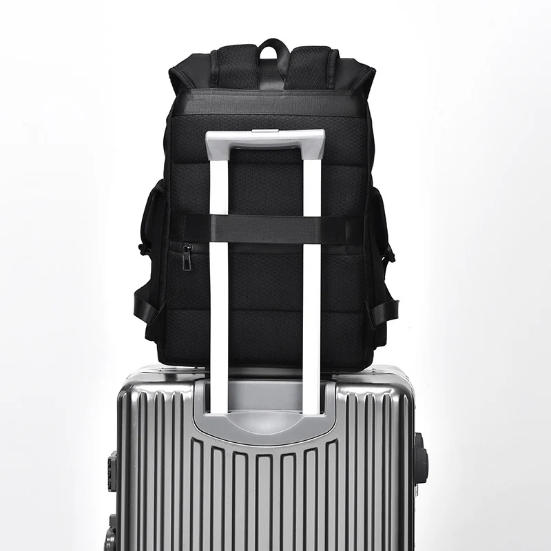 Rucksack mit großem Stauraum und vielen Fächern Skanto