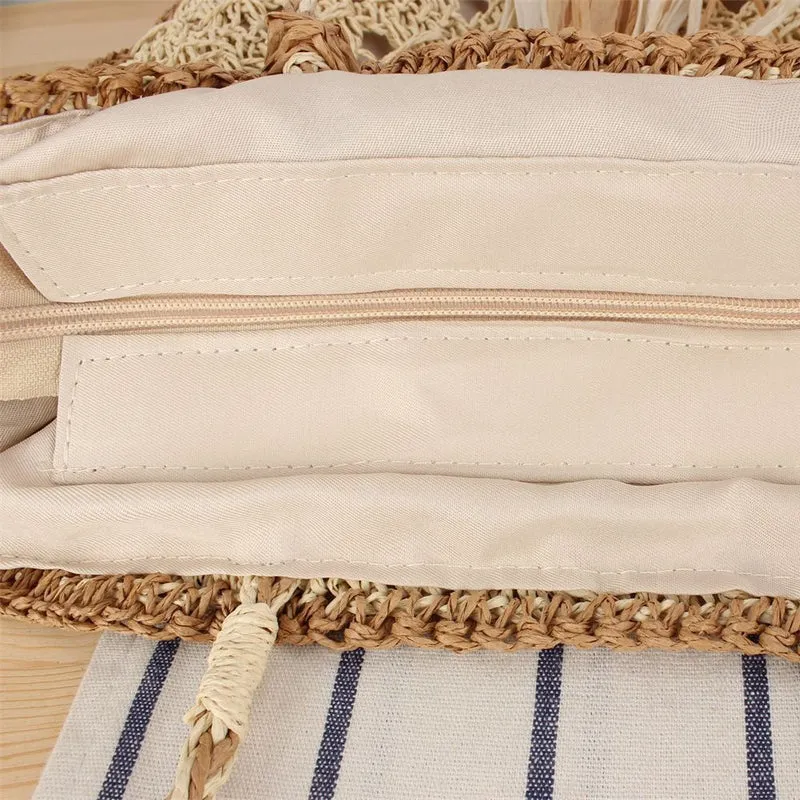 Handtasche aus handgewebtem Naturmaterial mit ansprechendem Fransen-Detail Skanto