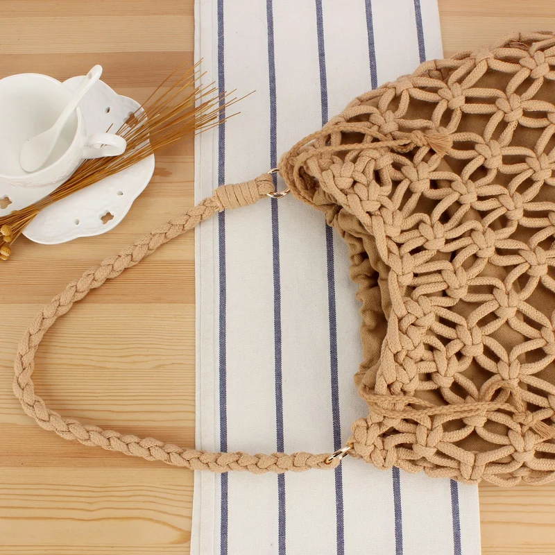 Handtasche mit kunstvollem Makramee-Design Skanto