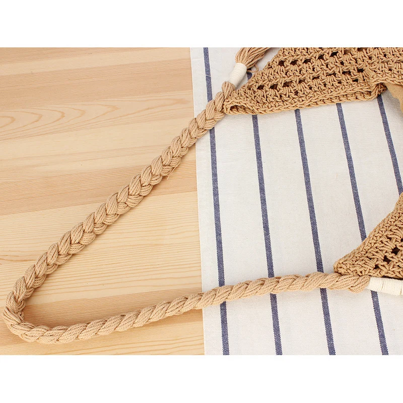 Handtasche aus geflochtenem Naturmaterial mit Innentasche Skanto