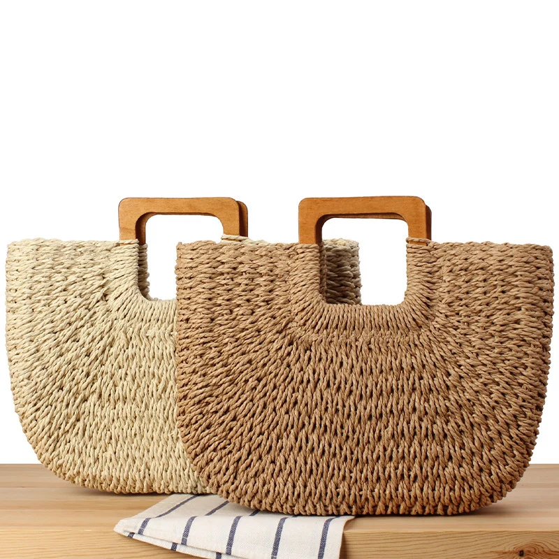 Handgemachte Strohtasche mit Holzgriff Skanto