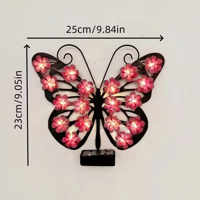 Dekorative LED-Schmetterlings-Wandleuchte mit Blumen-Mikro-LED-Akzenten und batteriebetriebener Steuerung Skanto
