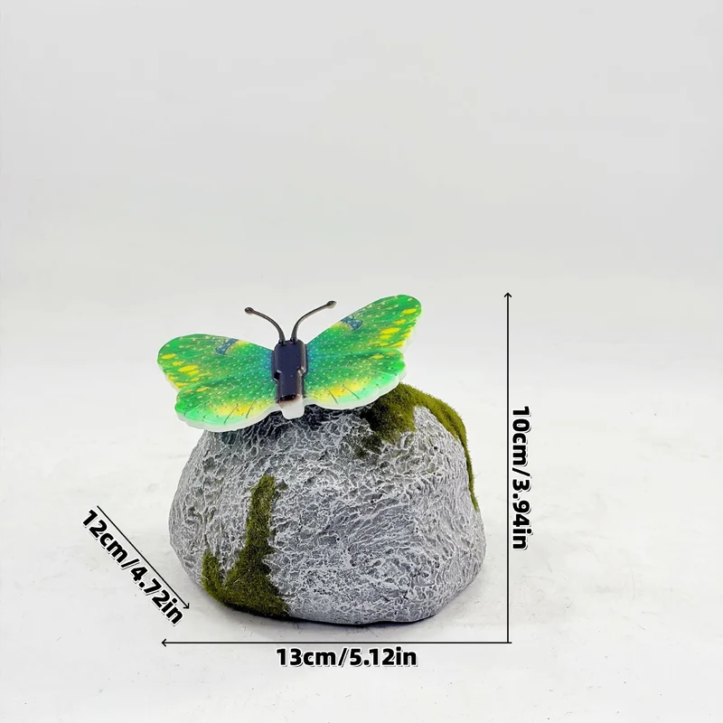Dekorativer solarbetriebener Schmetterling auf Stein-LED-Gartenakzent Skanto
