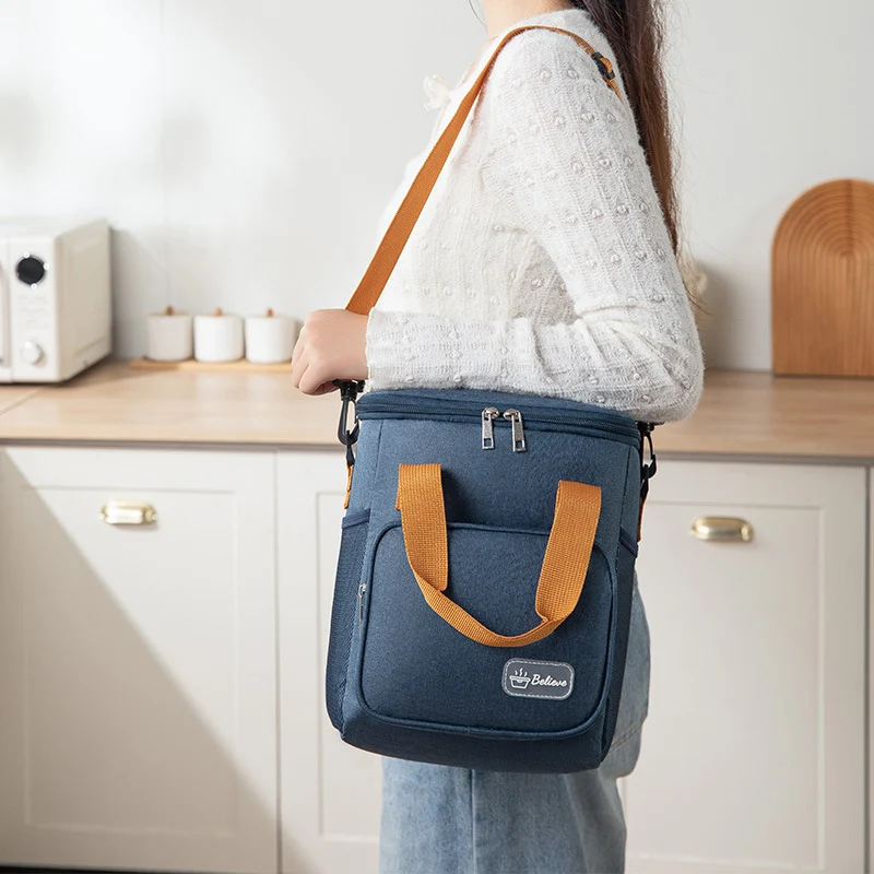 Isolierte Lunchtasche Skanto