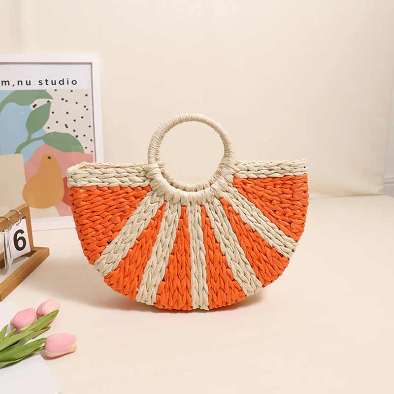 Handtasche aus handgewebtem Bast mit strukturierter Basis Skanto