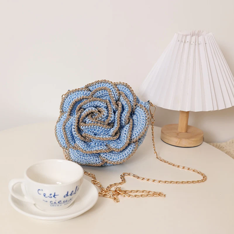 Umhängetasche im romantischen Rosendesign Skanto