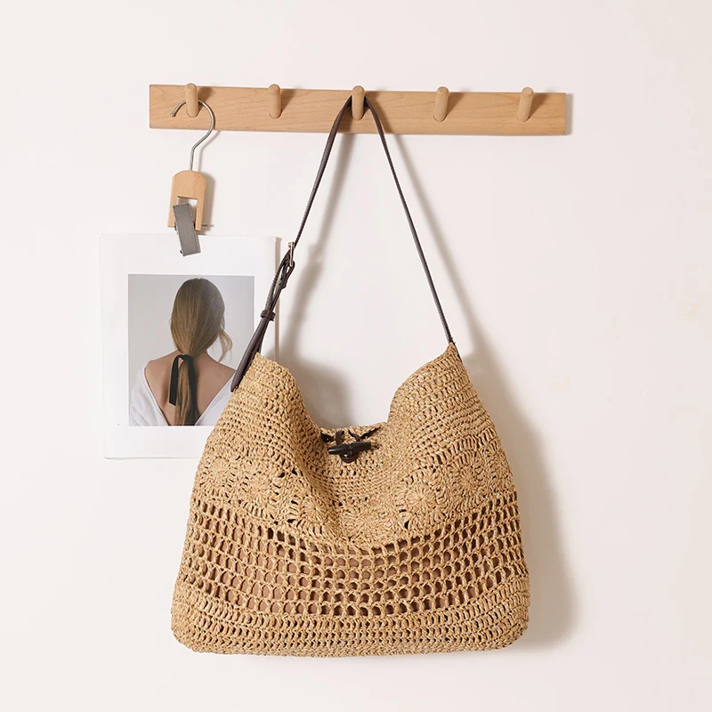Handgeknüpfte Shopper-Tasche im modernen Netzdesign Skanto
