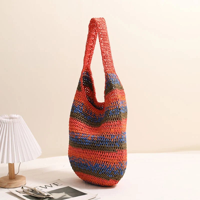 Handgemachte, lockere Tasche aus gewebtem Material Skanto