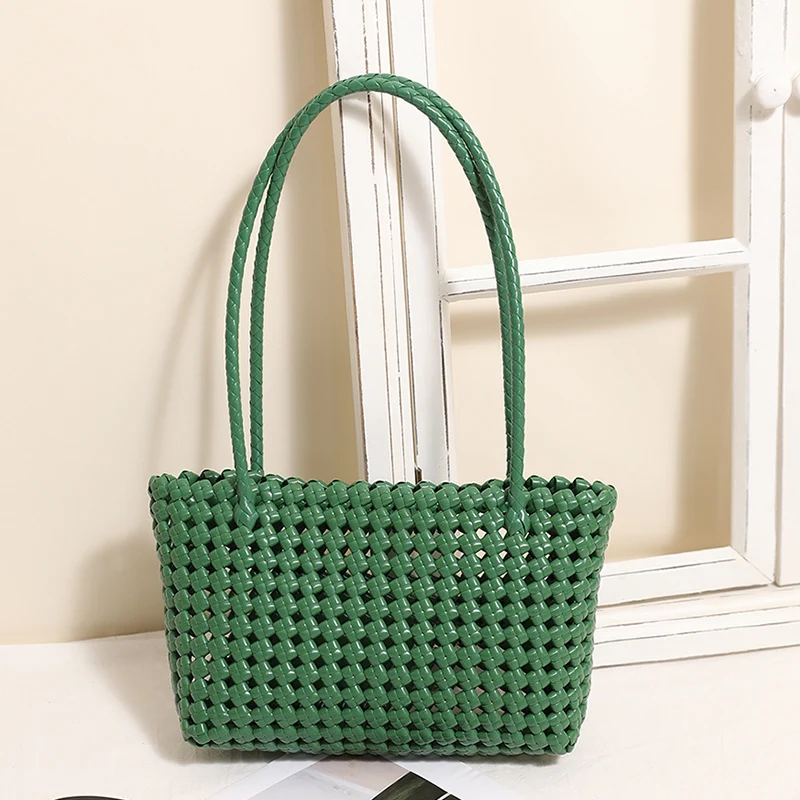 Geflochtene Strandtasche mit praktischem Faltmechanismus Skanto