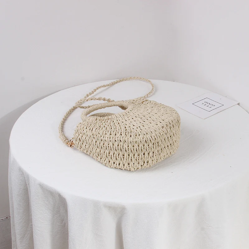 Geflochtene Mini-Handtasche mit runden Griffen Skanto