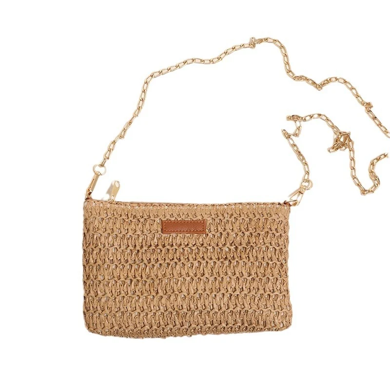 Handgefertigte Crossover-Tasche aus strapazierfähigem Bastmaterial mit Goldkette Skanto