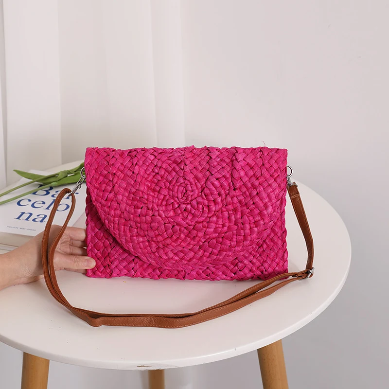 Handgemachte Korbtasche mit elegantem Wellenmuster Skanto