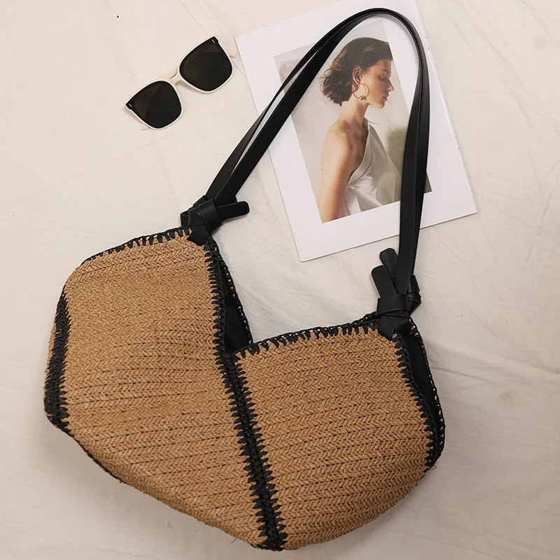 Handgefertigte Boho-Tasche mit Lederdetails Skanto