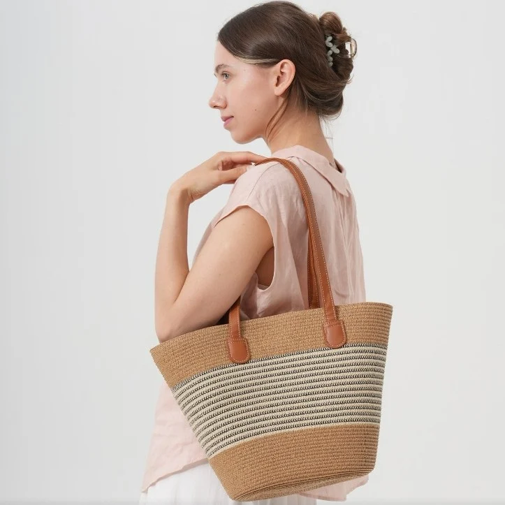 Strandtasche mit elegantem Flechtdesign Skanto