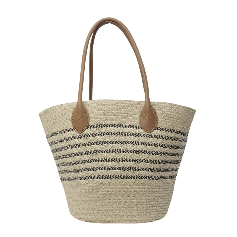 Naturgeflochtene Strandtasche mit eleganten Akzenten Skanto