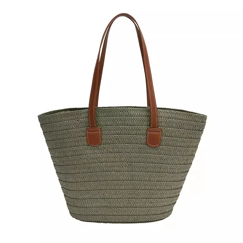 Elegante und geräumige Strohtasche mit Ledergriff Skanto