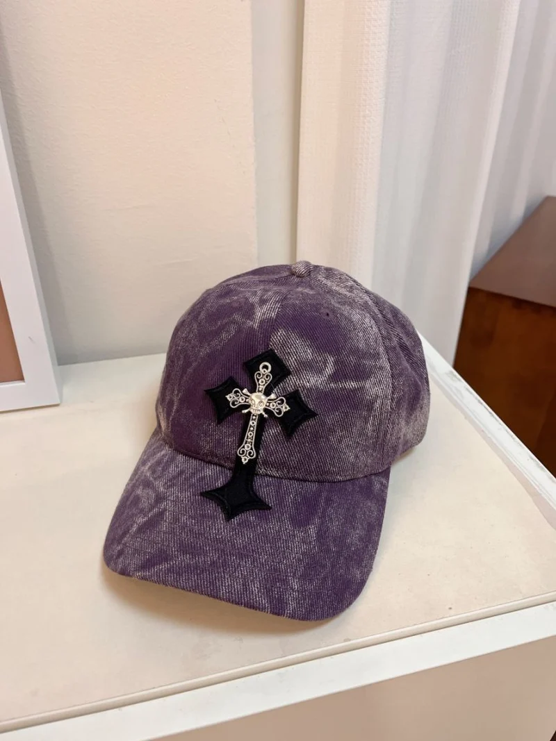 Herren-Baseballcap aus Samt mit gesticktem Kreuz Skanto
