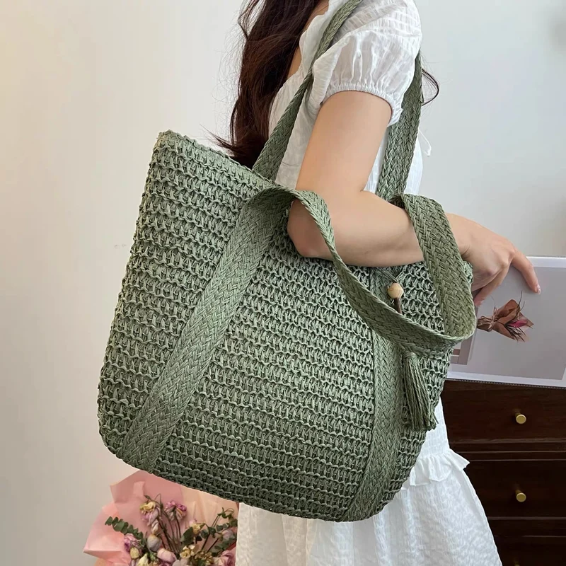 Elegante Umhängetasche aus geflochtenem Stroh Skanto
