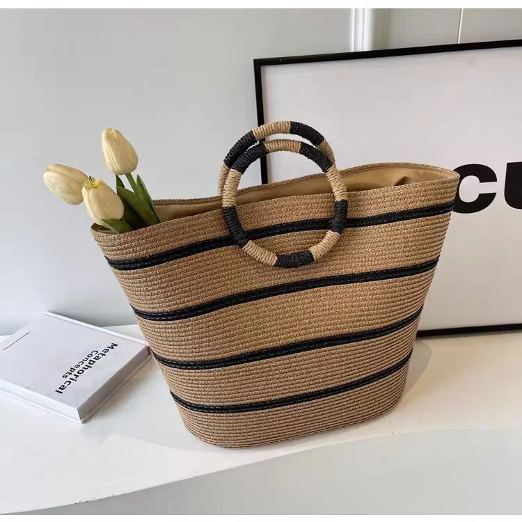 Geräumiger Stroh-Shopper mit stilvollen Ringgriffen Skanto