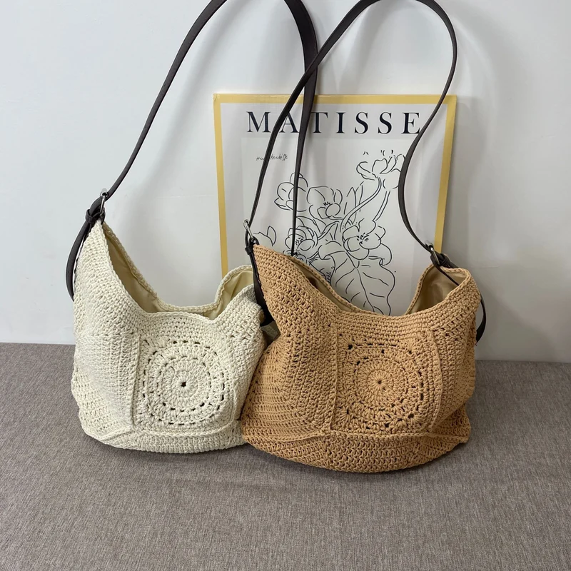Handgeknüpfte Handtasche mit Lederdetails Skanto