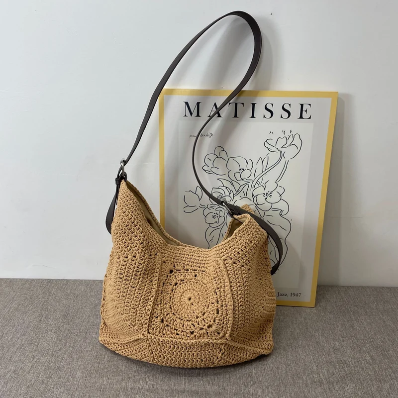 Handgeknüpfte Handtasche mit Lederdetails Skanto