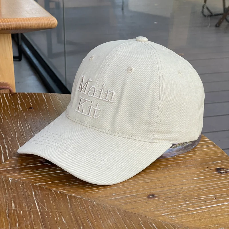 Damen stylische Baseballkappe mit Stickerei Skanto