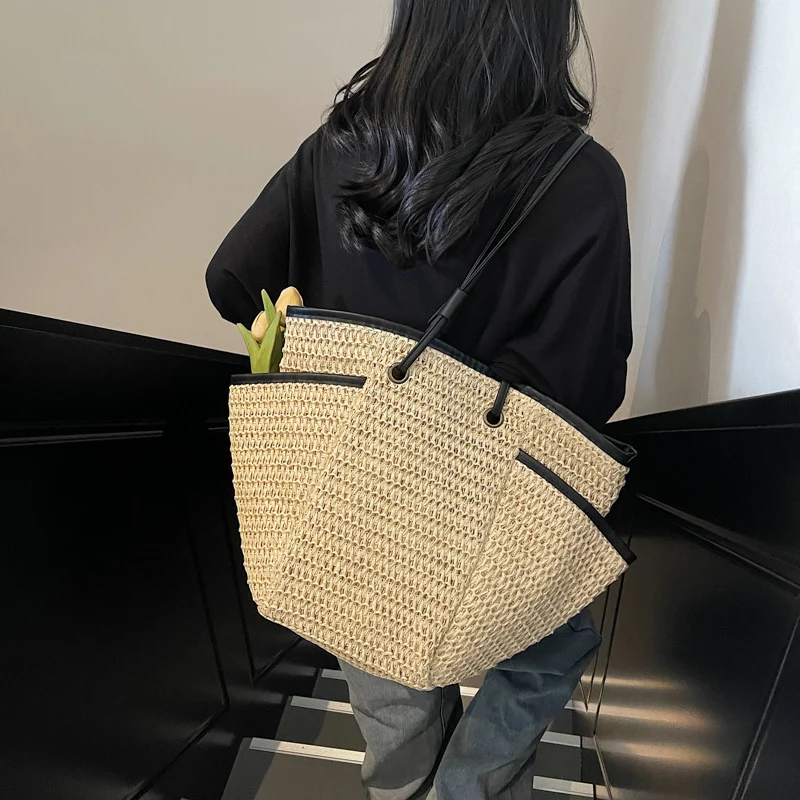 Stilvolle und geräumige Handtasche mit multifunktionalen Fächern Skanto