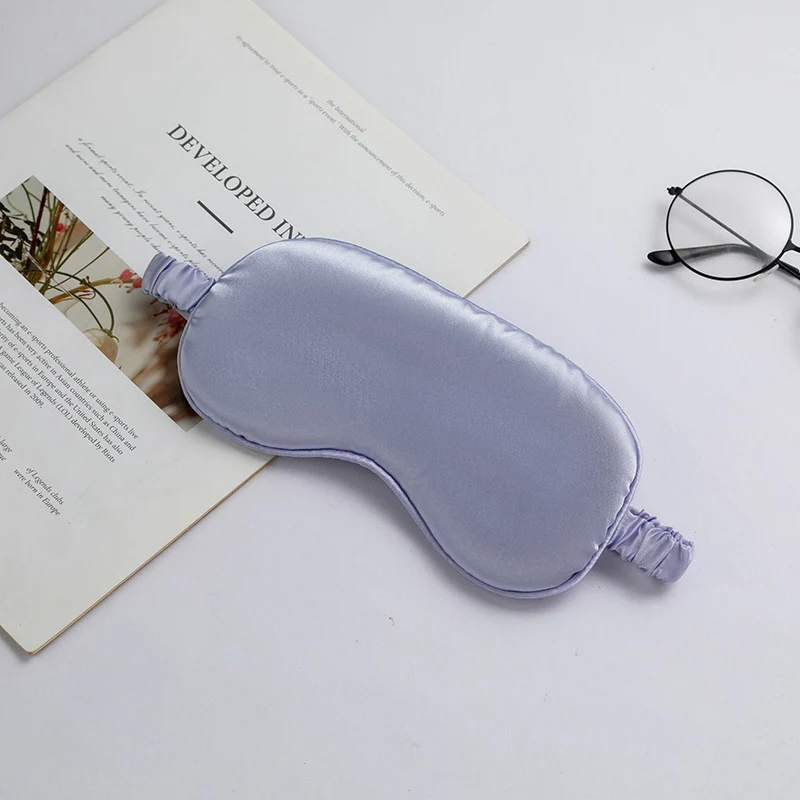 Unisex luxuriöse Satin-Augenmaske mit verstellbarem Gummiband und weicher Polsterung Skanto