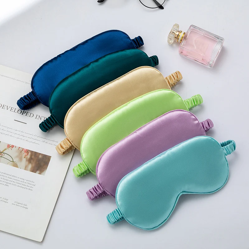 Unisex luxuriöse Satin-Augenmaske mit verstellbarem Gummiband und weicher Polsterung Skanto