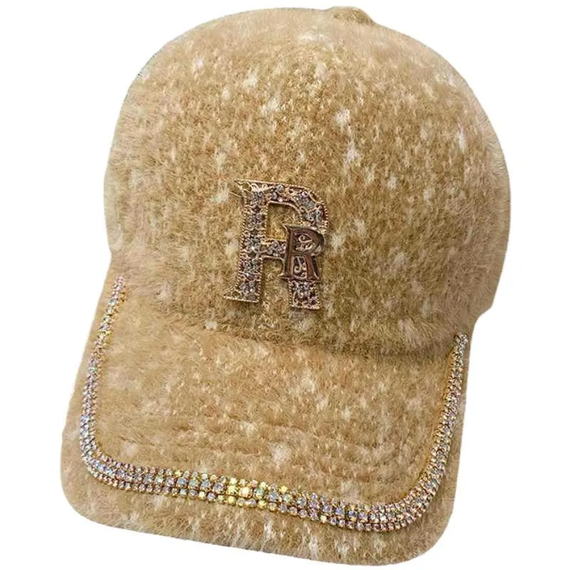 Luxuriöse Baseballkappe aus Fleece mit Verzierungen für Damen Skanto