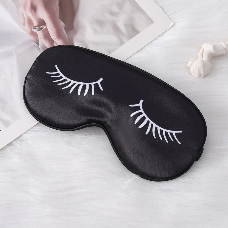 Skanto Seidenweiche Augenmaske für Damen mit weich gepolstertem Futter und elastischem Kopfband Skanto