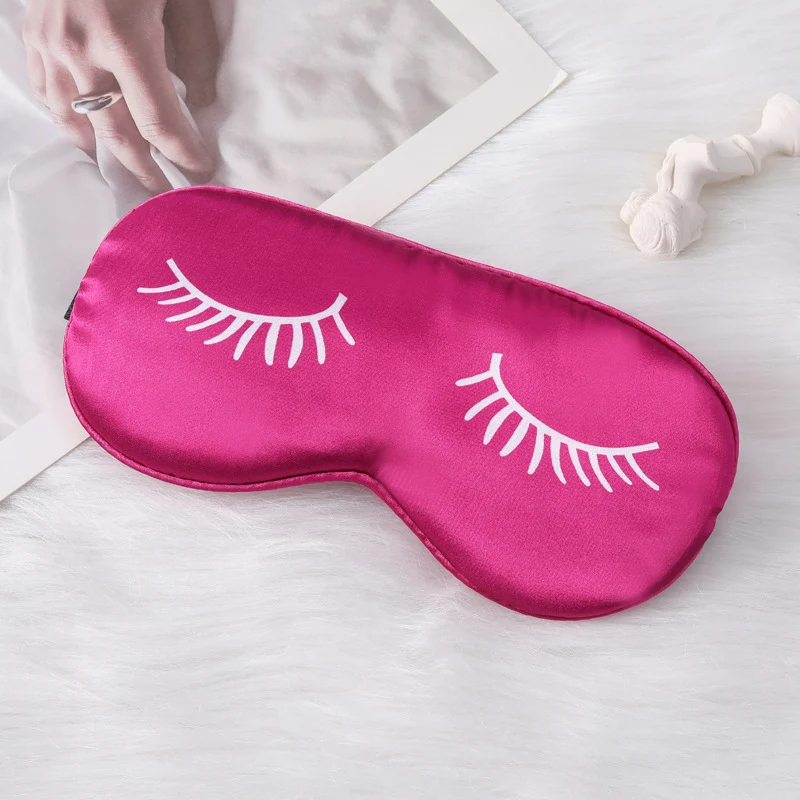 Skanto Seidenweiche Augenmaske für Damen mit weich gepolstertem Futter und elastischem Kopfband Skanto
