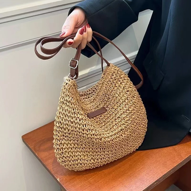 Praktische Tasche aus geflochtenem Naturmaterial Skanto