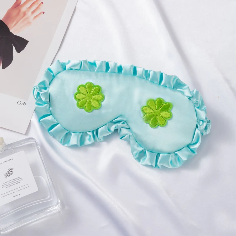 Bestickte Satin-Schlafmaske für Damen mit Rüschenbesatz und weicher Polsterung Skanto