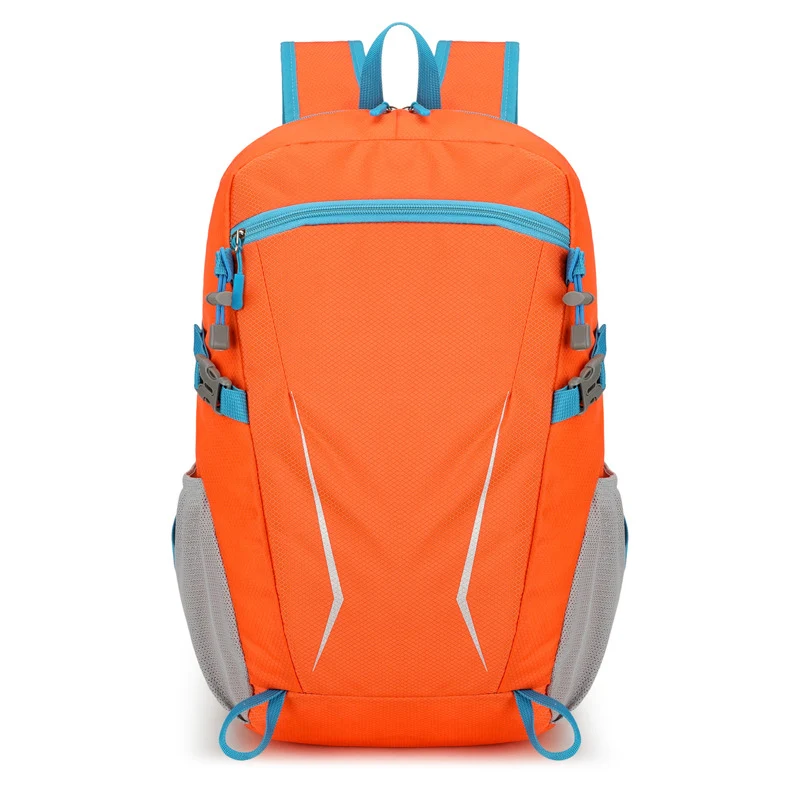 Leichter Unisex Tagesrucksack mit reflektierenden Einsätzen, gepolstertem Rücken und seitlichen Netztaschen Skanto
