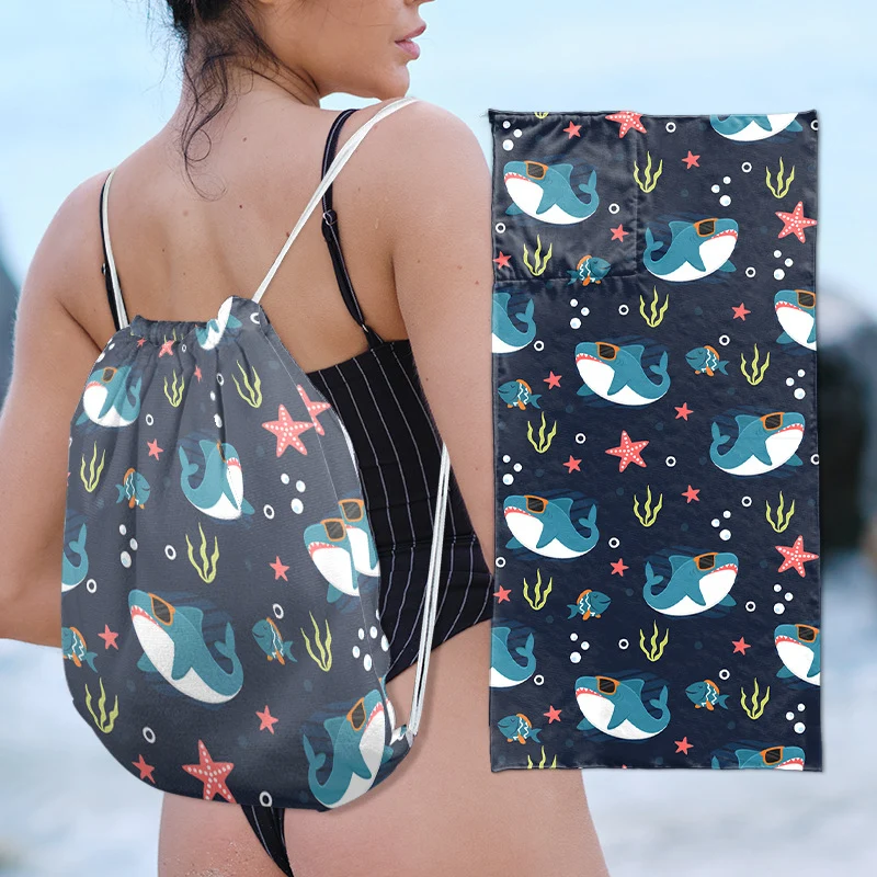Multifunktionale Strandtasche mit integriertem Handtuch Skanto