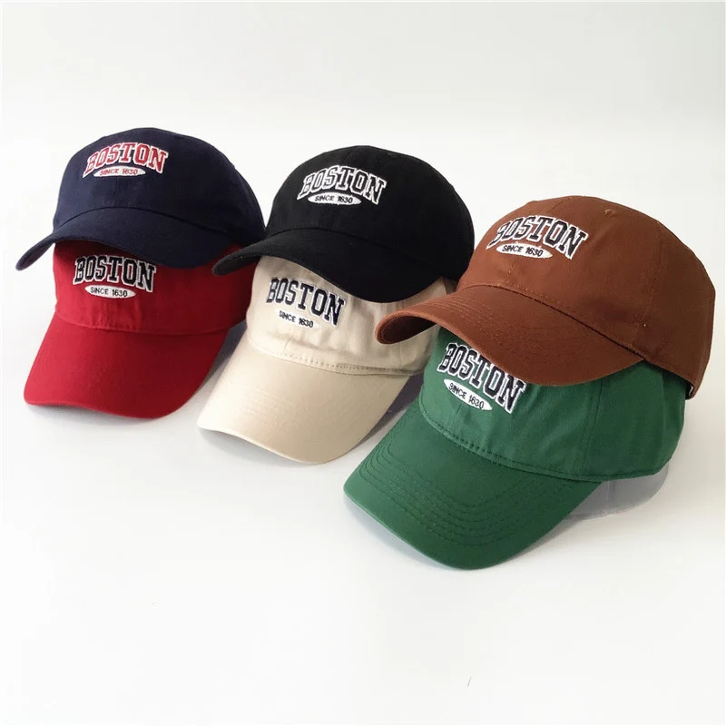 Lässige Baseballkappe für Damen mit Stickerei Skanto 1784084111