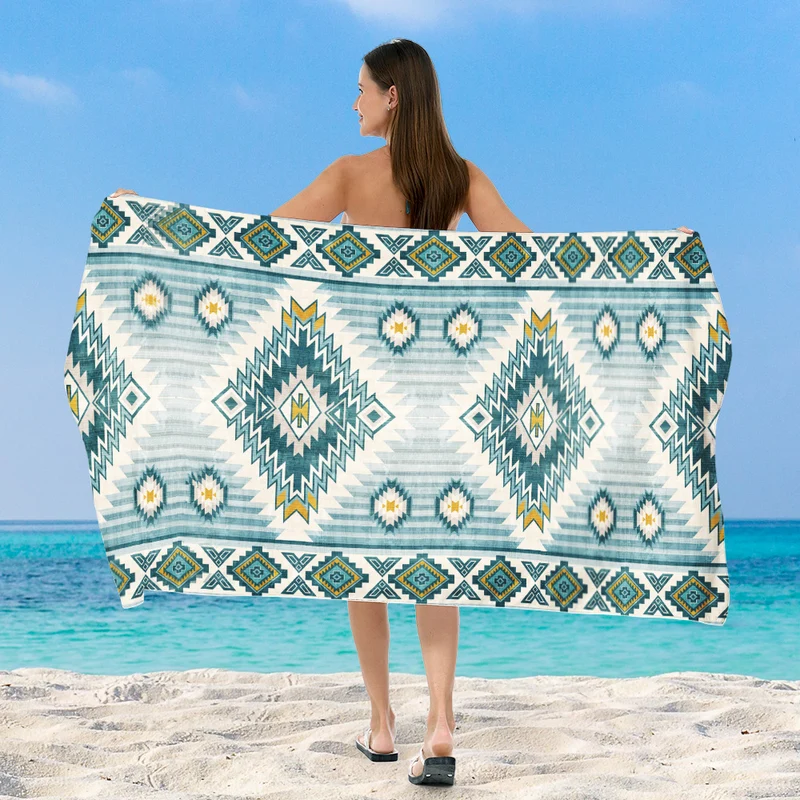 Strandtuch mit exklusivem geometrischem Muster Skanto