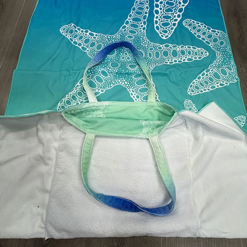 Strandtuch mit elegantem Blumenmuster Skanto