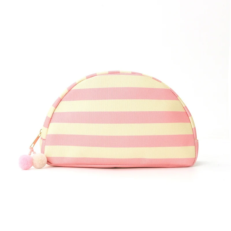 Moderne und stilvolle Kosmetiktasche Skanto