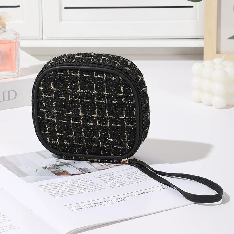 Elegante Kosmetiktasche mit hochwertiger Textur Skanto