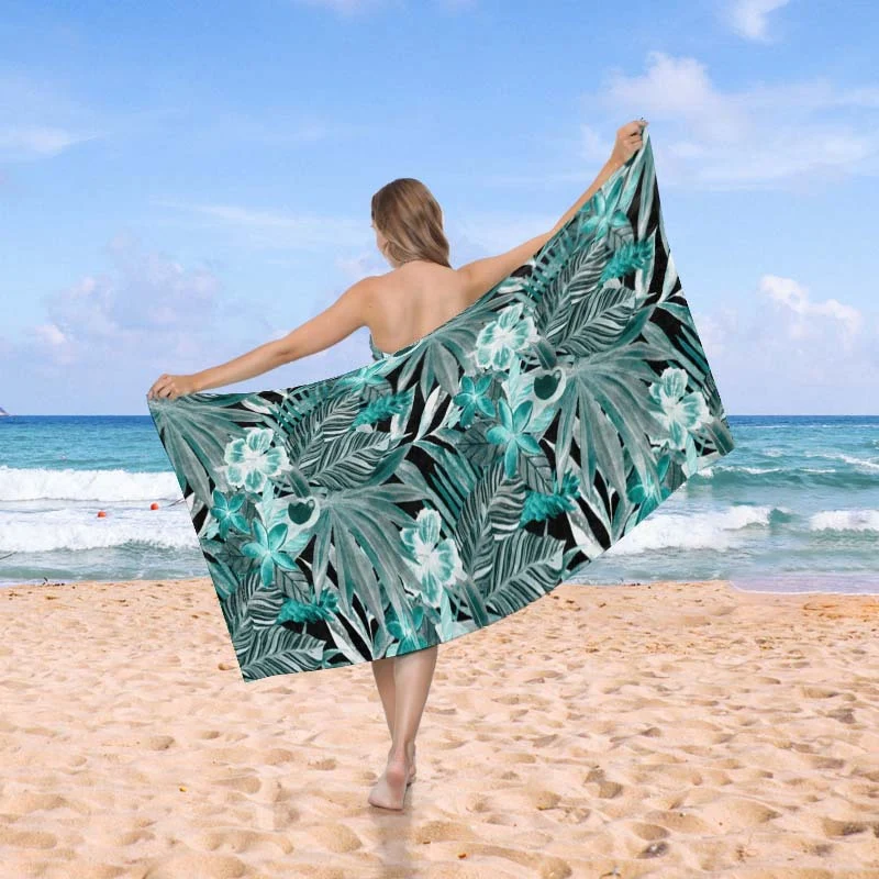 Strandtuch im kreativen Wellendesign Skanto