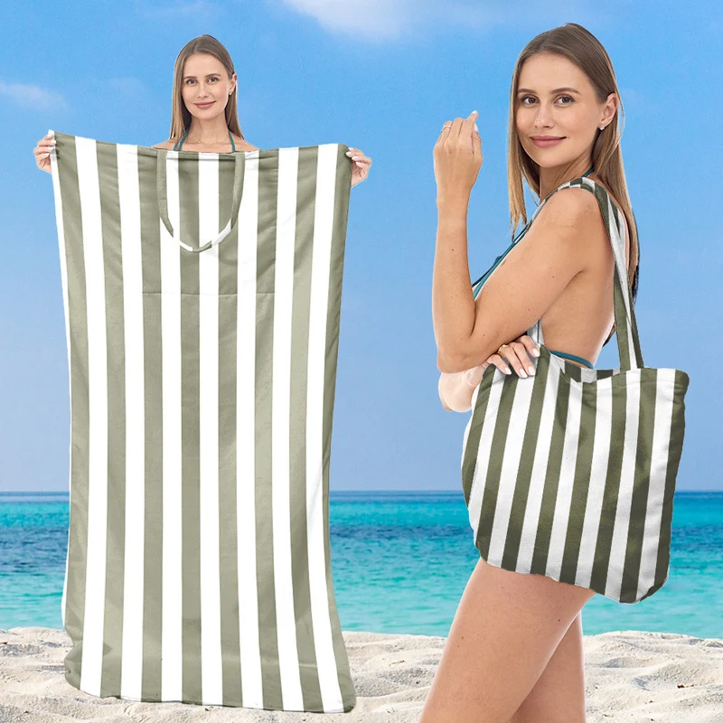 Großes praktisches Strandtuch mit integrierter Tragetasche Skanto