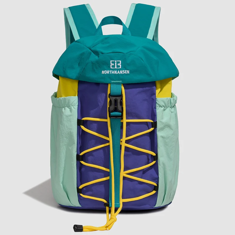 Unisex leichter Urban Outdoor Rucksack mit elastischem Front-Bungee und elastischen Seitentaschen Skanto