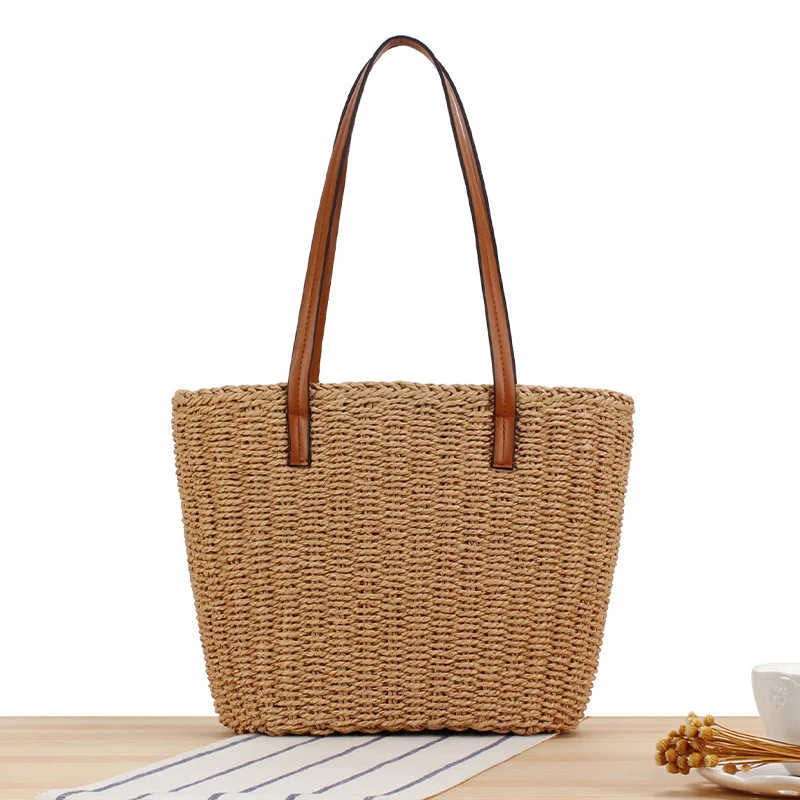 Robuste Raffia-Tragetasche mit stabilen Ledergriffen Skanto