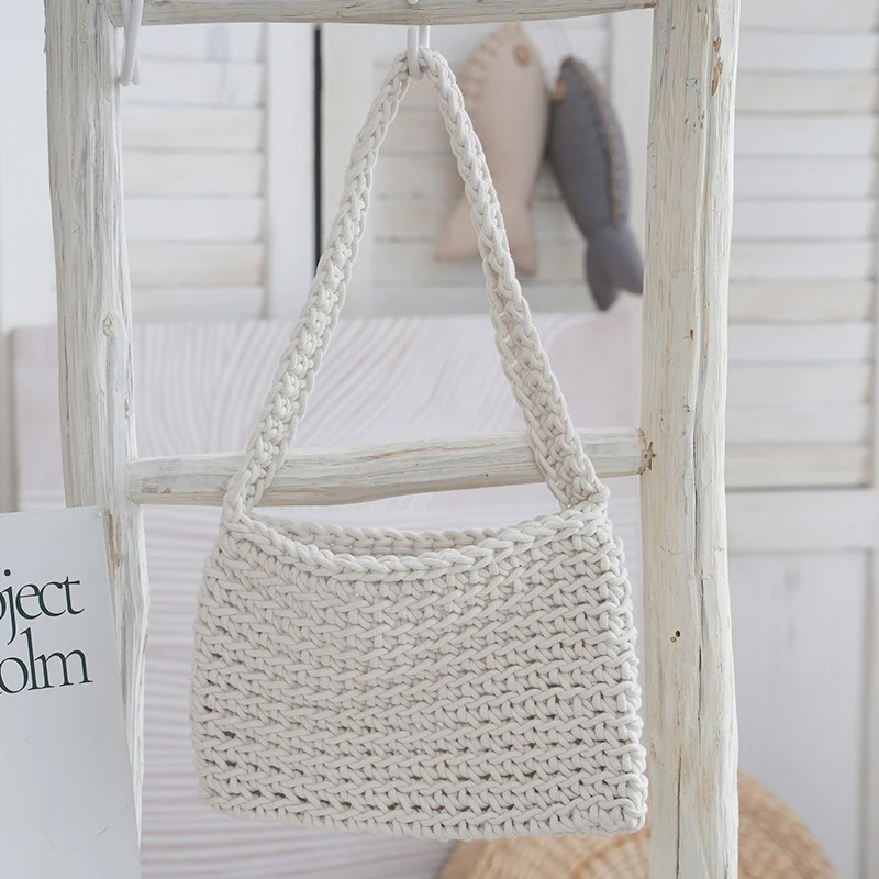 Modische Handtasche für Damen Skanto