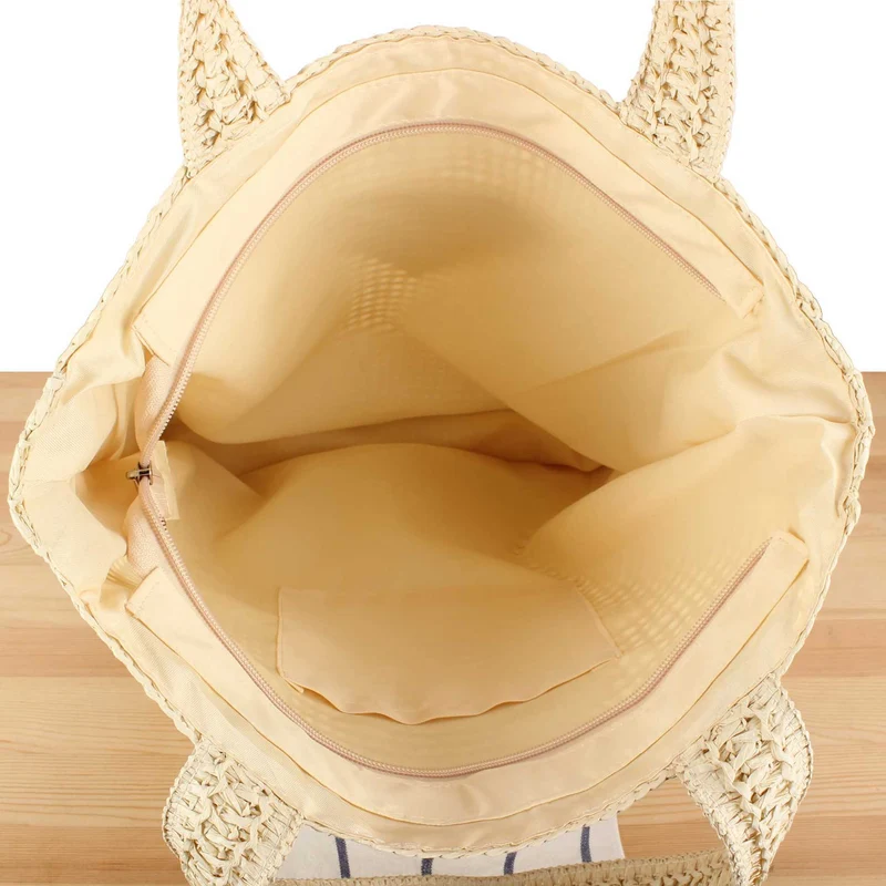 Handtasche aus Naturgeflecht mit minimalistischen Details Skanto