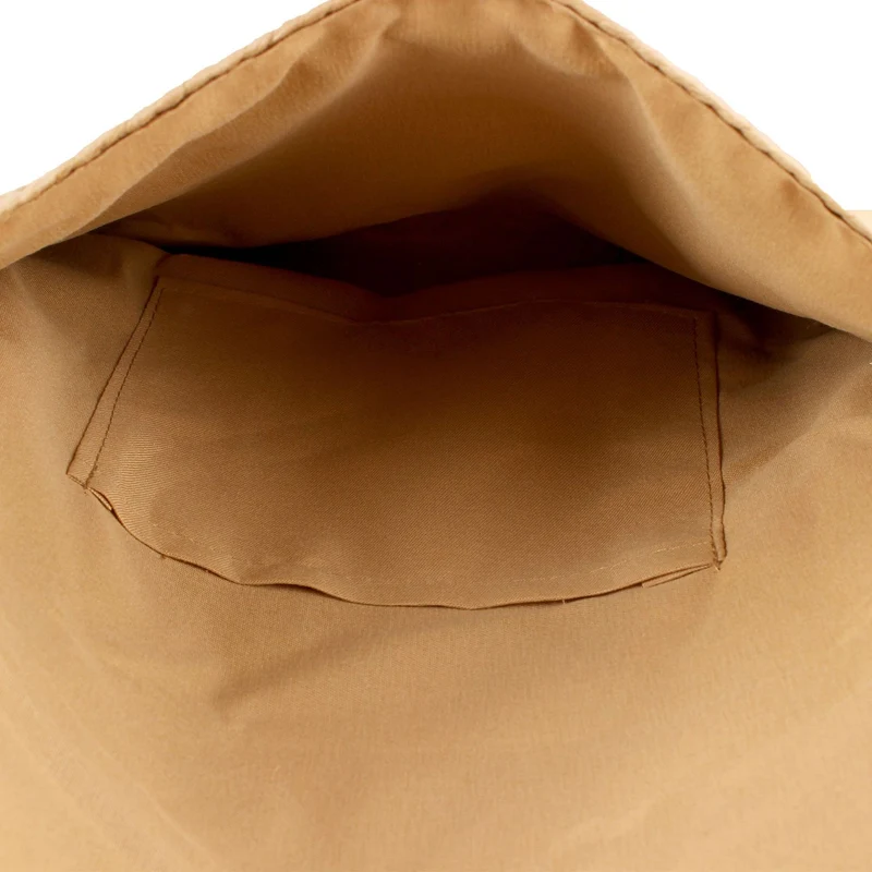 Stilvolle Handtasche mit gefranster Muschelverzierung Skanto