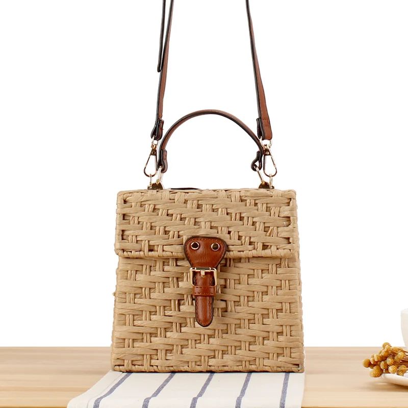 Handtasche aus handgewebtem Naturmaterial mit stilvollem Lederverschluss Skanto