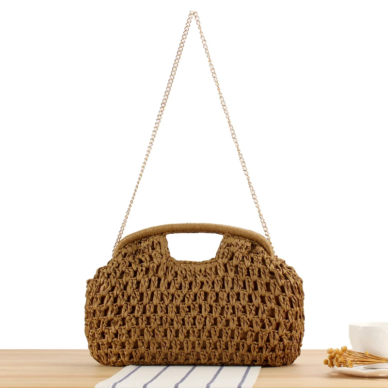 Geflochtene Handtasche mit eleganten Kettengriffen Skanto